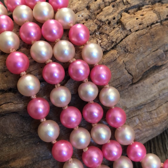 Vintage Double Stand Faux Pearls Pink & Cream Made in Japan - Picture 13 of 16